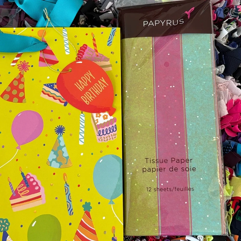 🆕Papyrus Birthday Bag And Tissue Paper Bundle